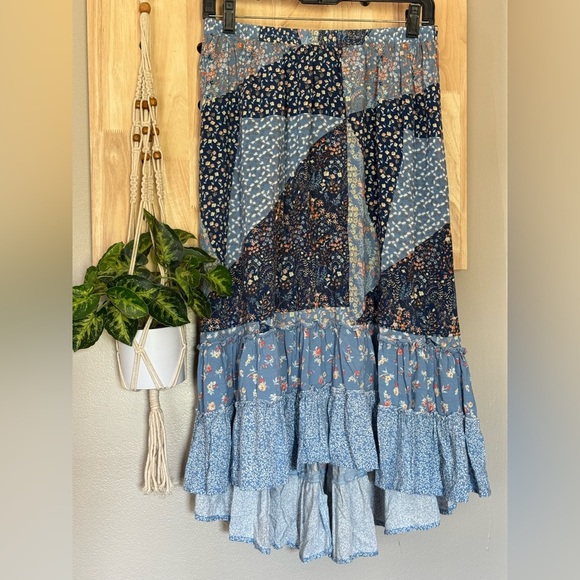 Art Class Blue Floral Skirt - Picture 1 of 4